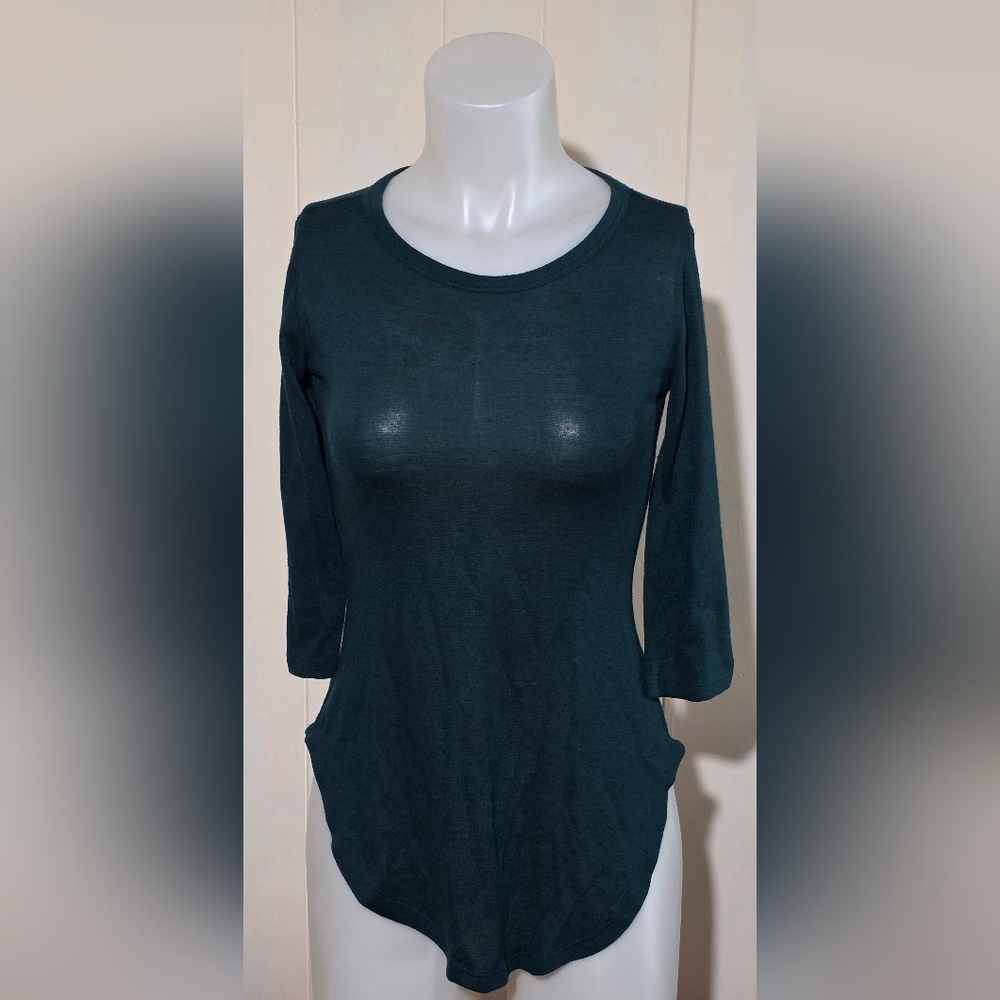 Rue21 Dark Green 3/4 Sleeve Top